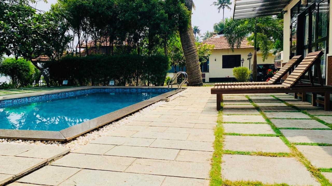 Cherai Lake Resort Cherai Beach Exterior photo